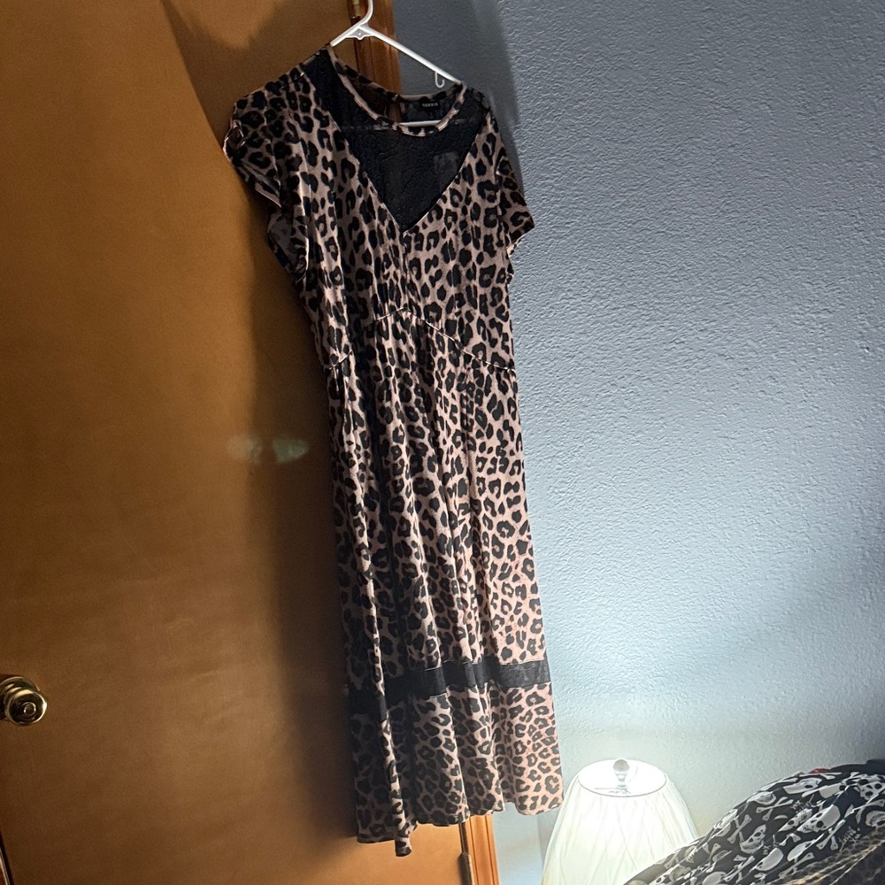 New Torrid 2 Leopard Print Dress W/ Black Lace Plus Size 2X